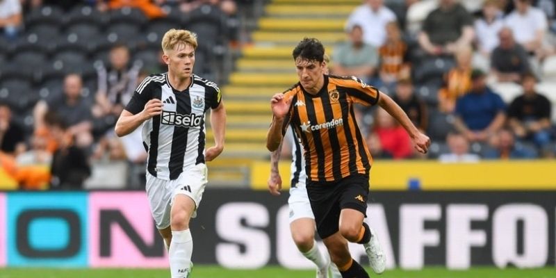 Dự đoán tỷ số dựa trên ưu thế sân nhà và lực lượng